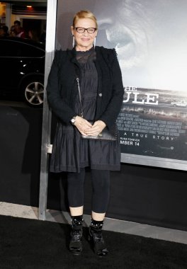 Dianne Wiest 'katır Regency köyü tiyatro Westwood, ABD 10 Aralık 2018 düzenlenen' Dünya galasında.