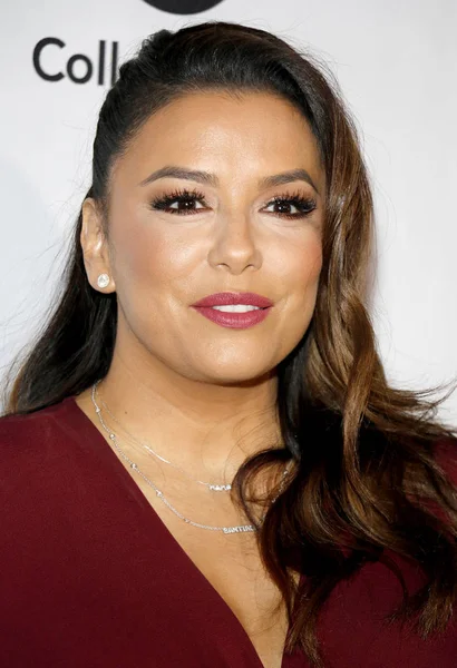 8 Kasım 2018 Four Seasons Hotel Beverly Hills, ABD aktris Eva Longoria Eva Longoria Vakfı yemek töreni'nde düzenlenen.