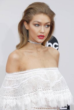 20 Kasım 2016 Los Angeles, ABD Microsoft Theater manken Jelena Noura 'Gür' Hadid 2016 Amerikan Müzik Ödülleri'nde düzenlenen.