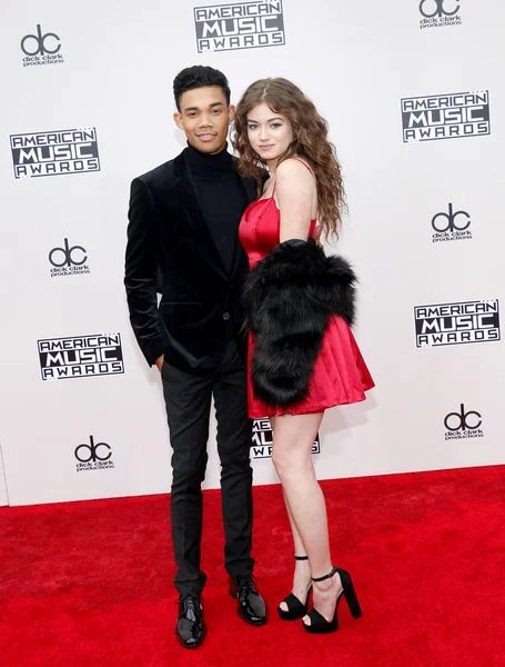 Ator Roshon Fegan Dançarina Dytto 2016 American Music Awards Realizada — Fotografia de Stock