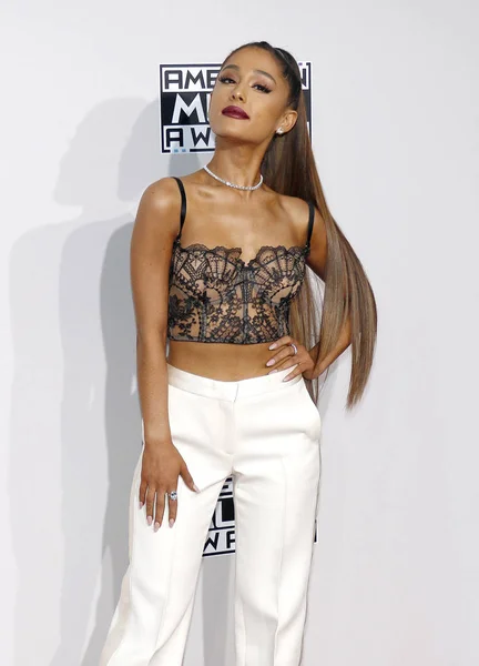 Singer Actress Ariana Grande 2016 American Music Awards Held Microsoft — Stock Photo, Image