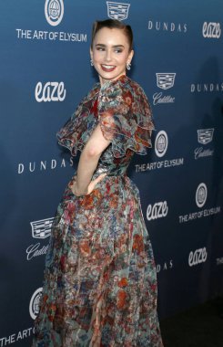 5 Ocak 2019 Los Angeles, ABD özel mekan Lily Collins Elysium sanat'ın 12 yıllık cennet şenlikte düzenlenen.