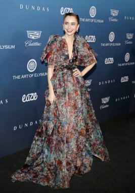 5 Ocak 2019 Los Angeles, ABD özel mekan Lily Collins Elysium sanat'ın 12 yıllık cennet şenlikte düzenlenen.