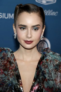 5 Ocak 2019 Los Angeles, ABD özel mekan Lily Collins Elysium sanat'ın 12 yıllık cennet şenlikte düzenlenen.