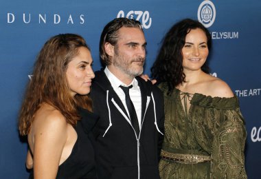 Yaz Phoenix, Joaquin Phoenix ve yağmur Phoenix Elysium sanat'ın 12 yıllık cennet şenlikte Los Angeles, ABD özel mekan 5 Ocak 2019 düzenlenen.