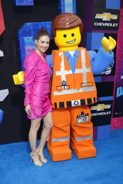 Alison Brie Los Angeles galasında ' The Lego Film 2: ikinci bölümü ' Regency köyü tiyatro Westwood, ABD'de 2 Şubat 2019 düzenlenen.