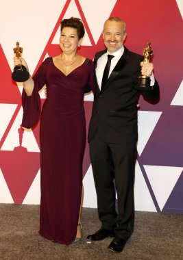 Nina Hartstone ve John Warhurst