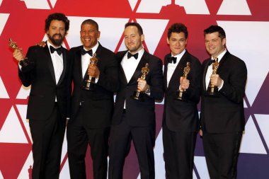 Bob Persichetti, Peter Ramsey, Rodney Rothman, Phil Lord, Christopher Miller