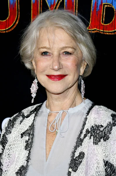 Atriz Helen Mirren Estréia Mundial Dumbo Realizada Capitan Theatre Hollywood — Fotografia de Stock