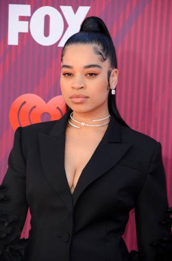 14 Mart 2019 düzenlenen Los Angeles, ABD Microsoft Theater şarkıcısı Ella Mai 2019, iheartradio Müzik Ödülleri.