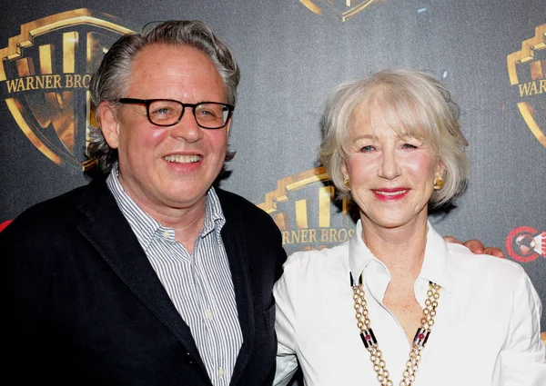 Helen Mirren Och Bill Condon 2019 Cinemacon Warner Bros Pictures — Stockfoto