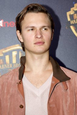 aktör Ansel Elgort at the 2019 Cinemacon-Warner Bros. resimler ' büyük resim ' sunum Caesars Palace Las Vegas 'ta düzenlenen, Nisan 'da ABD 2, 2019.