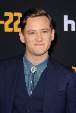 Lewis Pullman