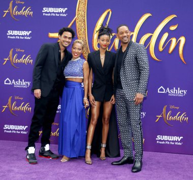 Trey Smith, Jada Pinkett Smith, Willow Smith, Will Smith