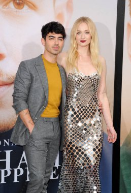 Joe Jonas ve Sophie Turner, Amazon Prime Video'nun 'Chasing Happiness' adlı filminin galasında Westwood, ABD'deki Regency Bruin Tiyatrosu'nda 3 Haziran 2019'da yapıldı..