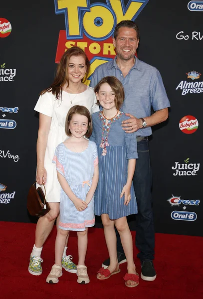 Alyson Hannigan Alexis Denisof Satyana Marie Denisof Och Keeva Jane — Stockfoto