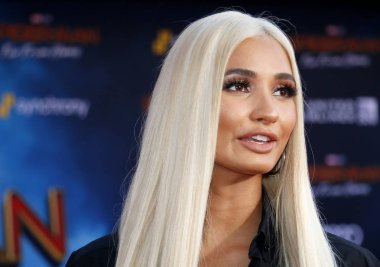 şarkıcı Pia Mia, 26 Haziran 2019'da Abd'nin Hollywood kentinde ki Tcl Çin Tiyatrosu'nda düzenlenen 'Spider-Man Far From Home'un Dünya prömiyerinde.