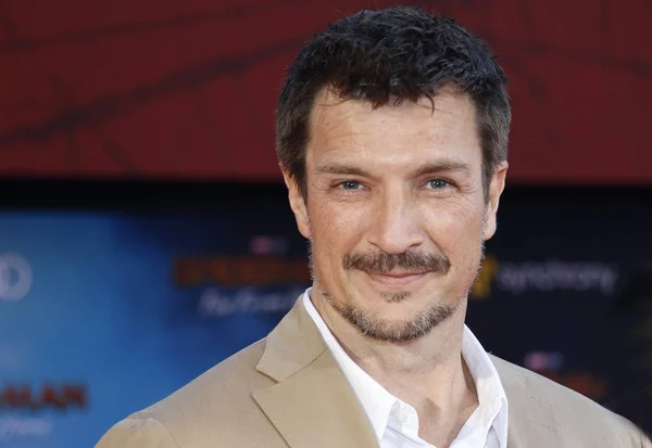 Acteur Nathan Fillion Première Mondiale Spider Man Far Home Tenue — Photo