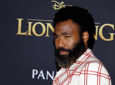 aktör Donald Glover nam-ı diğer Çocuksu Gambino, 9 Temmuz 2019'da Abd'nin Hollywood'daki Dolby Tiyatrosu'nda düzenlenen 'Aslan Kral'ın Dünya prömiyerinde.