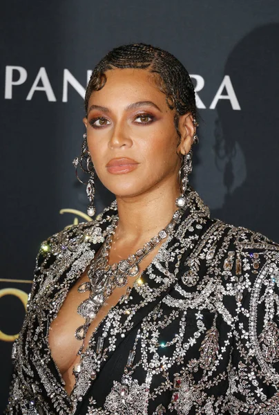 Penyanyi Beyonce Knowles Pemutaran Perdana Dunia Lion King Yang Diadakan — Stok Foto