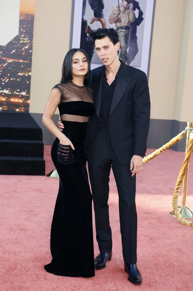 Vanessa Hudgens y Austin Butler — Foto de Stock