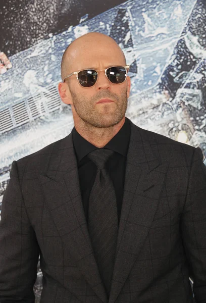 Acteur Jason Statham Tijdens Wereldpremière Van Fast Furious Presents Hobbs — Stockfoto