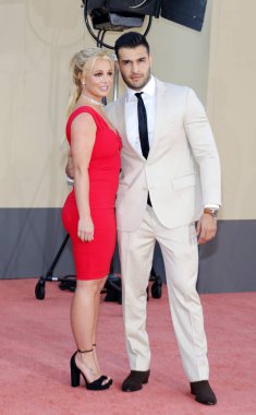 Britney Spears ve Sam Asghari Los Angeles prömiyeri ' bir kez Hollywood 'Da ' TCL Çin Tiyatrosu IMAX Hollywood 'da, ABD 22 Temmuz 2019 tarihinde düzenlenen upon.