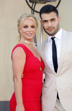 Britney Spears ve Sam Asghari Los Angeles prömiyeri ' bir kez Hollywood 'Da ' TCL Çin Tiyatrosu IMAX Hollywood 'da, ABD 22 Temmuz 2019 tarihinde düzenlenen upon.