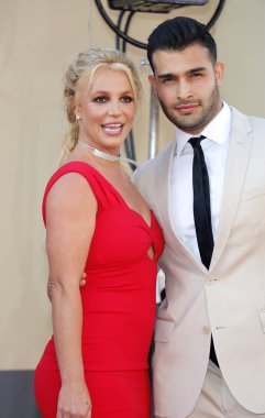Britney Spears ve Sam Asghari Los Angeles prömiyeri ' bir kez Hollywood 'Da ' TCL Çin Tiyatrosu IMAX Hollywood 'da, ABD 22 Temmuz 2019 tarihinde düzenlenen upon.