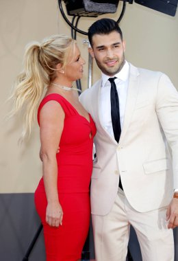 Britney Spears ve Sam Asghari Los Angeles prömiyeri ' bir kez Hollywood 'Da ' TCL Çin Tiyatrosu IMAX Hollywood 'da, ABD 22 Temmuz 2019 tarihinde düzenlenen upon.