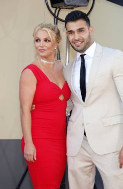 Britney Spears ve Sam Asghari Los Angeles prömiyeri ' bir kez Hollywood 'Da ' TCL Çin Tiyatrosu IMAX Hollywood 'da, ABD 22 Temmuz 2019 tarihinde düzenlenen upon.