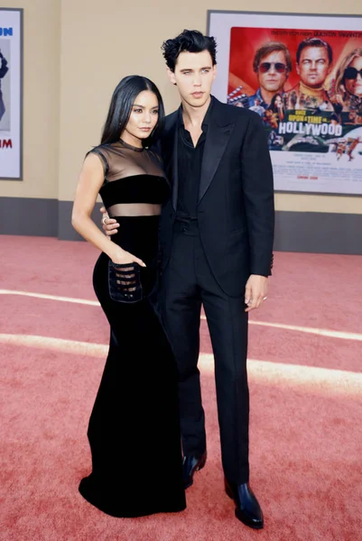 Vanessa Hudgens Austin Butler Estréia Los Angeles Once Time Hollywood — Fotografia de Stock