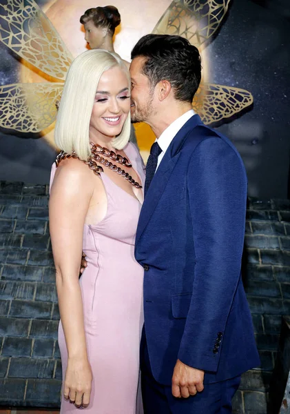 Katy Perry ve Orlando Bloom, Amazon'un 'Carnival Row'unun Los Angeles galasında 21 Ağustos 2019'da Abd'nin Hollywood'daki Tcl Çin Tiyatrosu'nda düzenlendi..