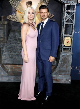 Katy Perry ve Orlando Bloom, Amazon'un 'Carnival Row'unun Los Angeles galasında 21 Ağustos 2019'da Abd'nin Hollywood'daki Tcl Çin Tiyatrosu'nda düzenlendi..