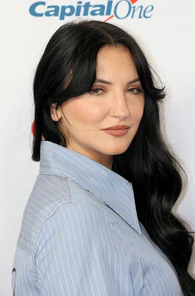 Julia Michaels, ABD 'nin Las Vegas kentindeki T-Mobile Arena' da 19-20 Eylül 2025 tarihlerinde düzenlenen iHeartRadio Music Festival 'de.