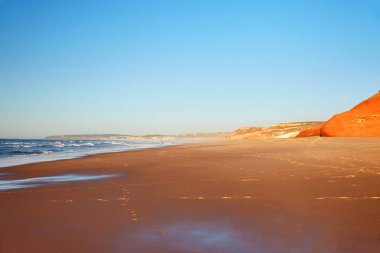 Güneşli Plaj manzara