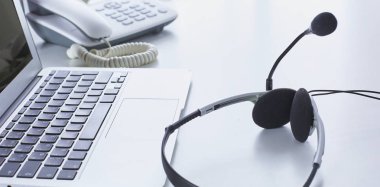 İletişim destek, çağrı merkezi ve müşteri hizmet yardım de