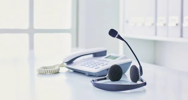 Kommunikációs támogatást, a call center és a vevő szolgáltatás segít iskolapad. — Stock Fotó