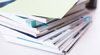 Çalışma alanı sunum mockup, masaüstü bilgisayar ve ofis supp