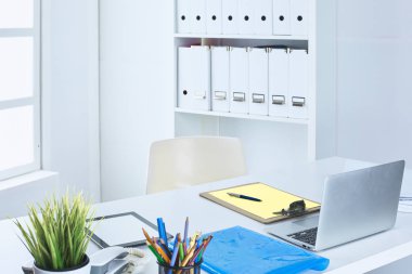 Çalışma alanı Masaüstü, belgeler üzerinde Ofis masaları