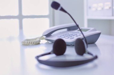 İletişim destek, çağrı merkezi ve müşteri hizmet yardım de