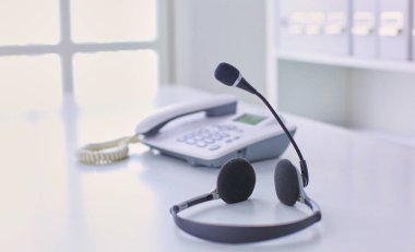 İletişim destek, çağrı merkezi ve müşteri hizmet yardım de