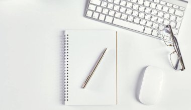 Çalışma alanı Masaüstü, belgeler üzerinde Ofis masaları