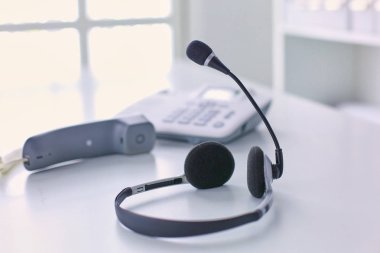 İletişim destek, çağrı merkezi ve müşteri hizmet yardım de