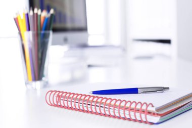 Çalışma alanı Masaüstü, belgeler üzerinde Ofis masaları