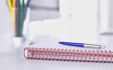 Çalışma alanı Masaüstü, belgeler üzerinde Ofis masaları