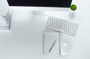 Çalışma alanı Masaüstü, belgeler üzerinde Ofis masaları