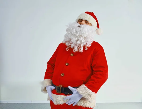 Tema de Natal: Papai Noel feliz. Sobre fundo branco — Fotografia de Stock