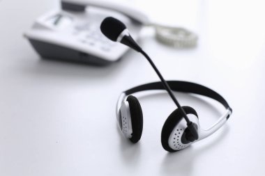 İletişim destek, çağrı merkezi ve müşteri hizmet yardım de