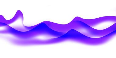 Temiz şeffaf arkaplana karşı yüzen mor ve mavi tonlarında soyut dalgalı şekiller. Yumuşak sıvı ya da kumaş gibi bir doku. Kıvrımlar yumuşak hareket akan parça ipeği
